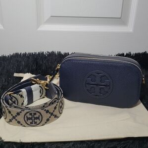 Tory Burch  Crossbody